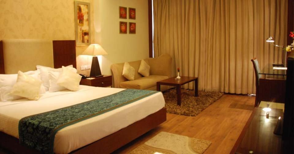 The Victoria Grand Hotel & Spa 카사울리 외부 사진