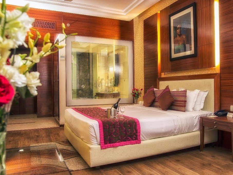 The Victoria Grand Hotel & Spa 카사울리 외부 사진